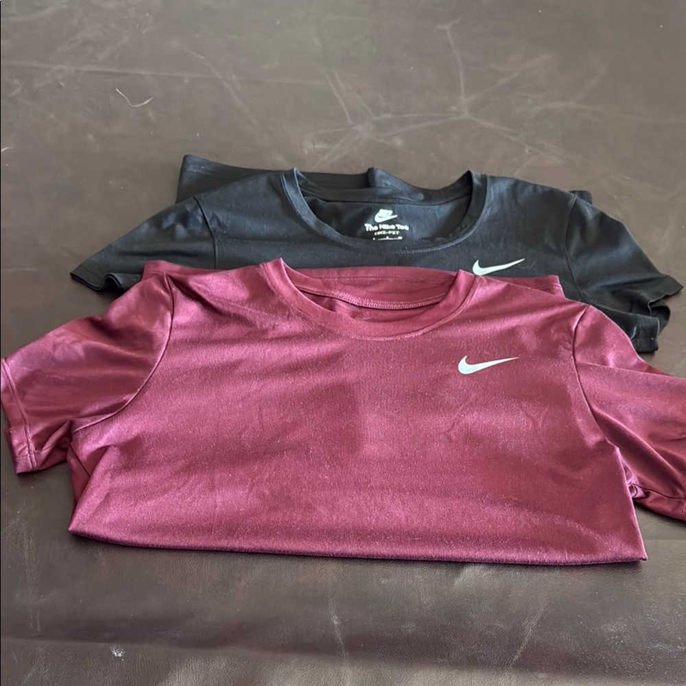 Nike Black and Red Short Sleeve Tees Performance Wear